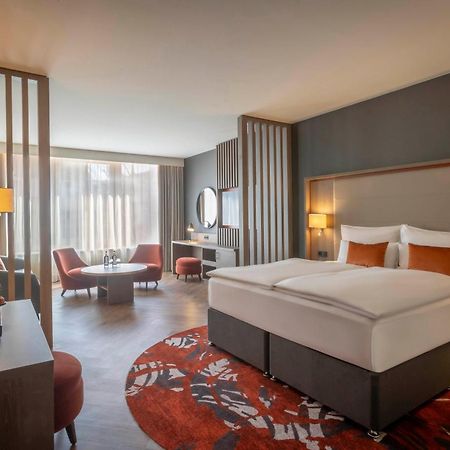 Clayton Hotel Dusseldorf City Centre Εξωτερικό φωτογραφία