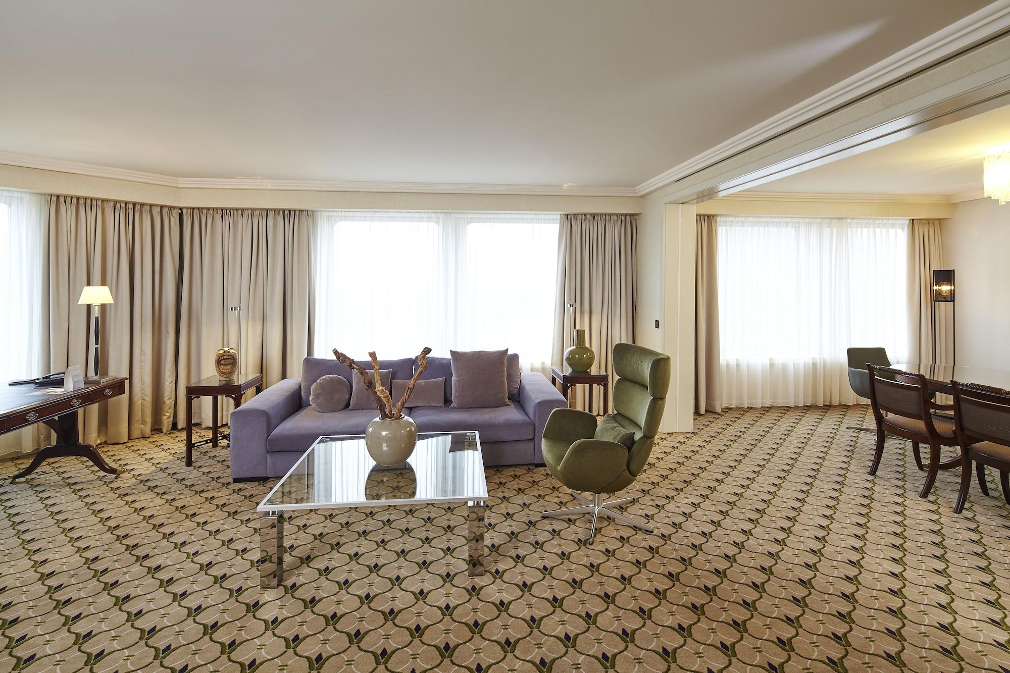 Clayton Hotel Dusseldorf City Centre Εξωτερικό φωτογραφία