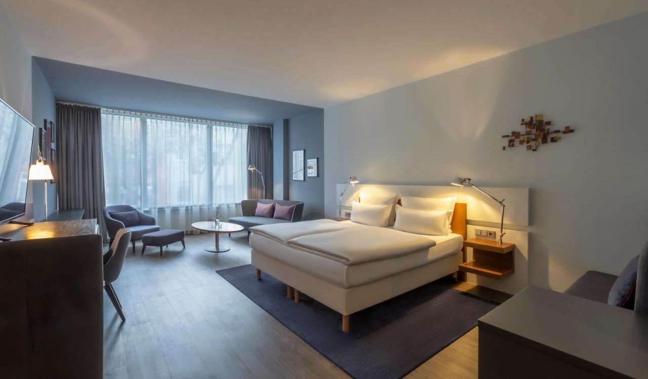 Clayton Hotel Dusseldorf City Centre Εξωτερικό φωτογραφία