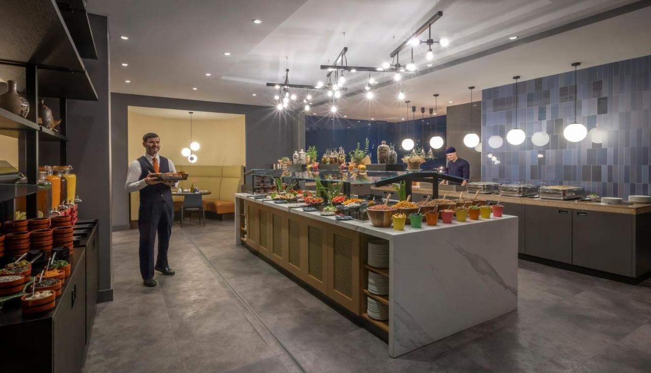 Clayton Hotel Dusseldorf City Centre Εξωτερικό φωτογραφία