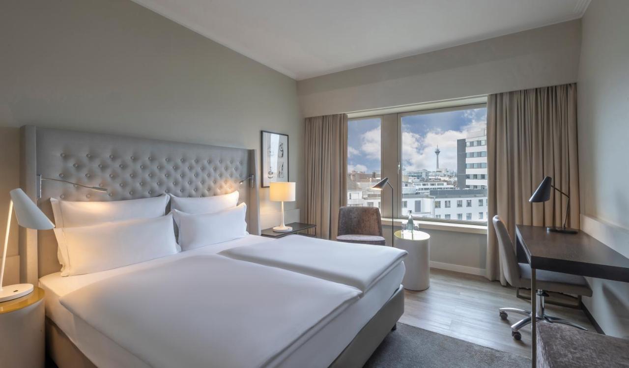 Clayton Hotel Dusseldorf City Centre Εξωτερικό φωτογραφία