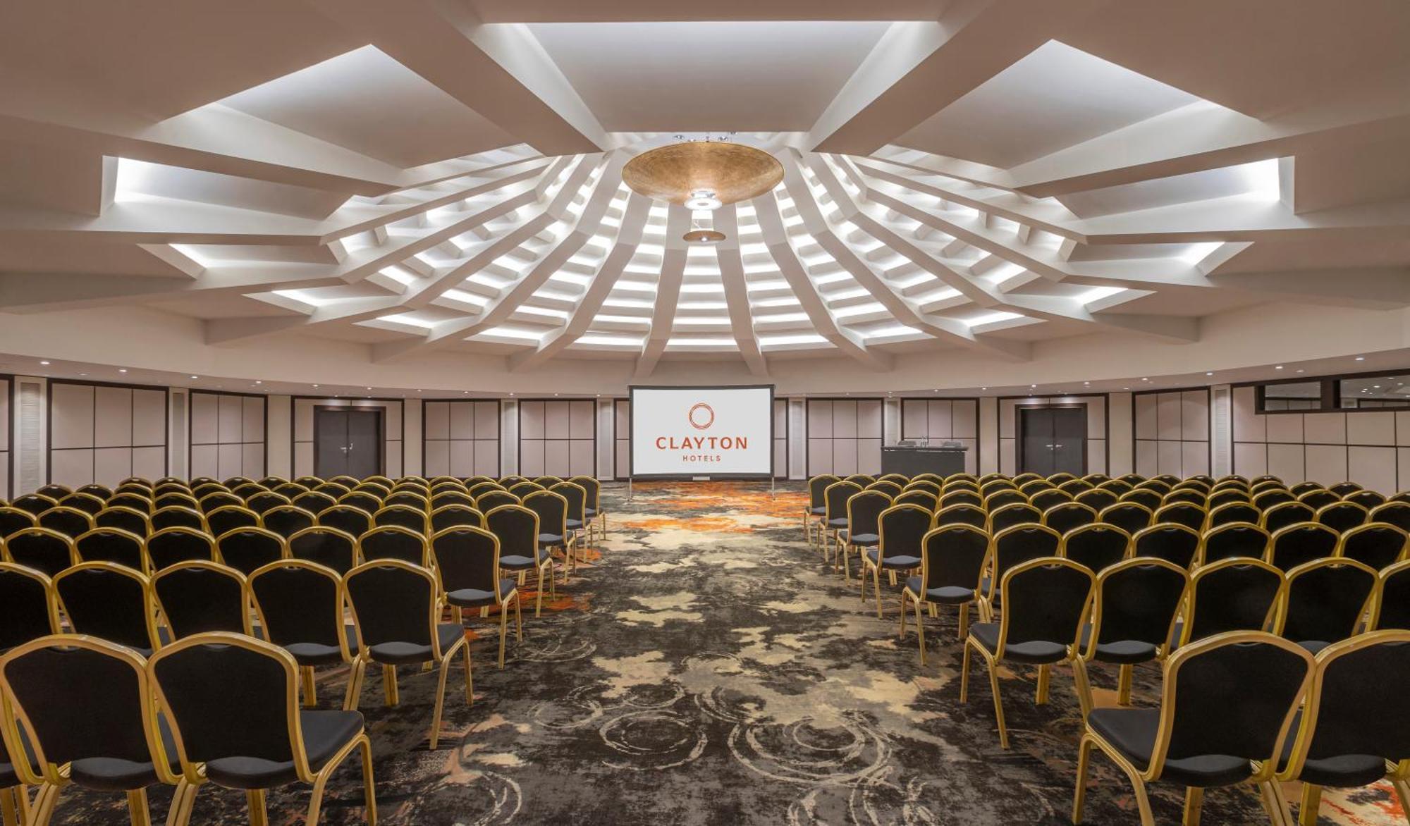 Clayton Hotel Dusseldorf City Centre Εξωτερικό φωτογραφία